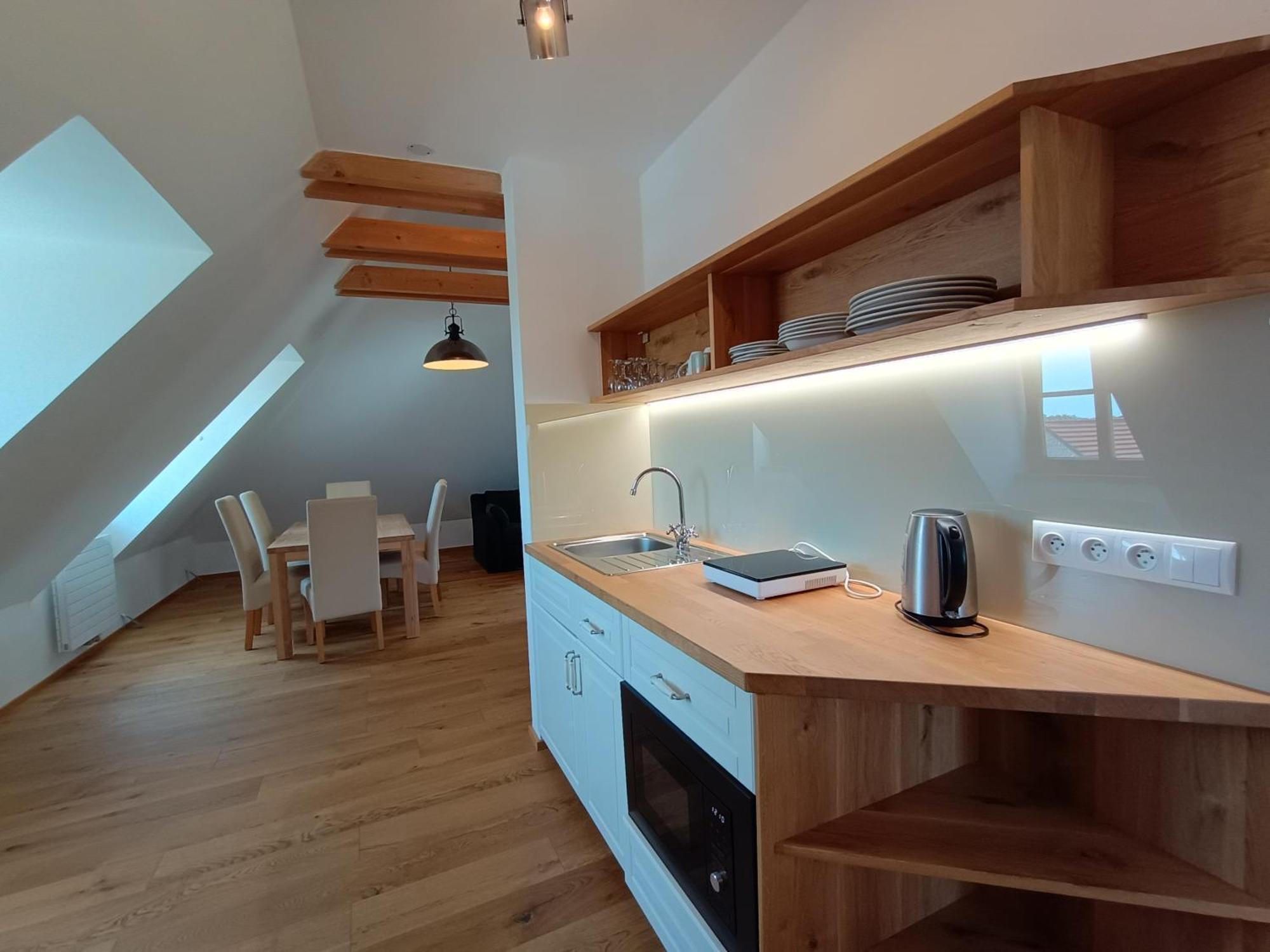 Apartmány Malý mnich Mníšek pod Brdy Exterior foto