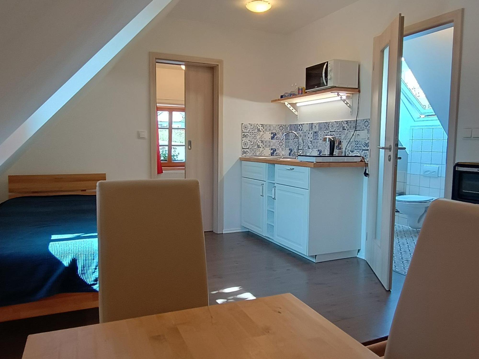 Apartmány Malý mnich Mníšek pod Brdy Exterior foto