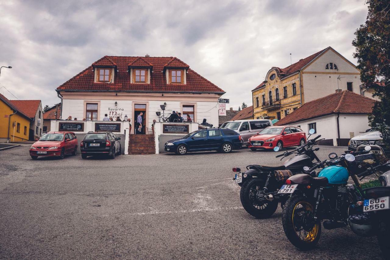 Apartmány Malý mnich Mníšek pod Brdy Exterior foto